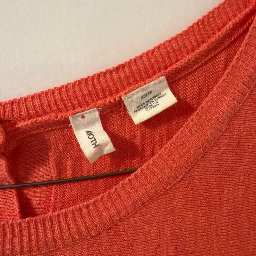 Moth Anthropologie Women's Orange Short Sleeve sweater that buttons in the back